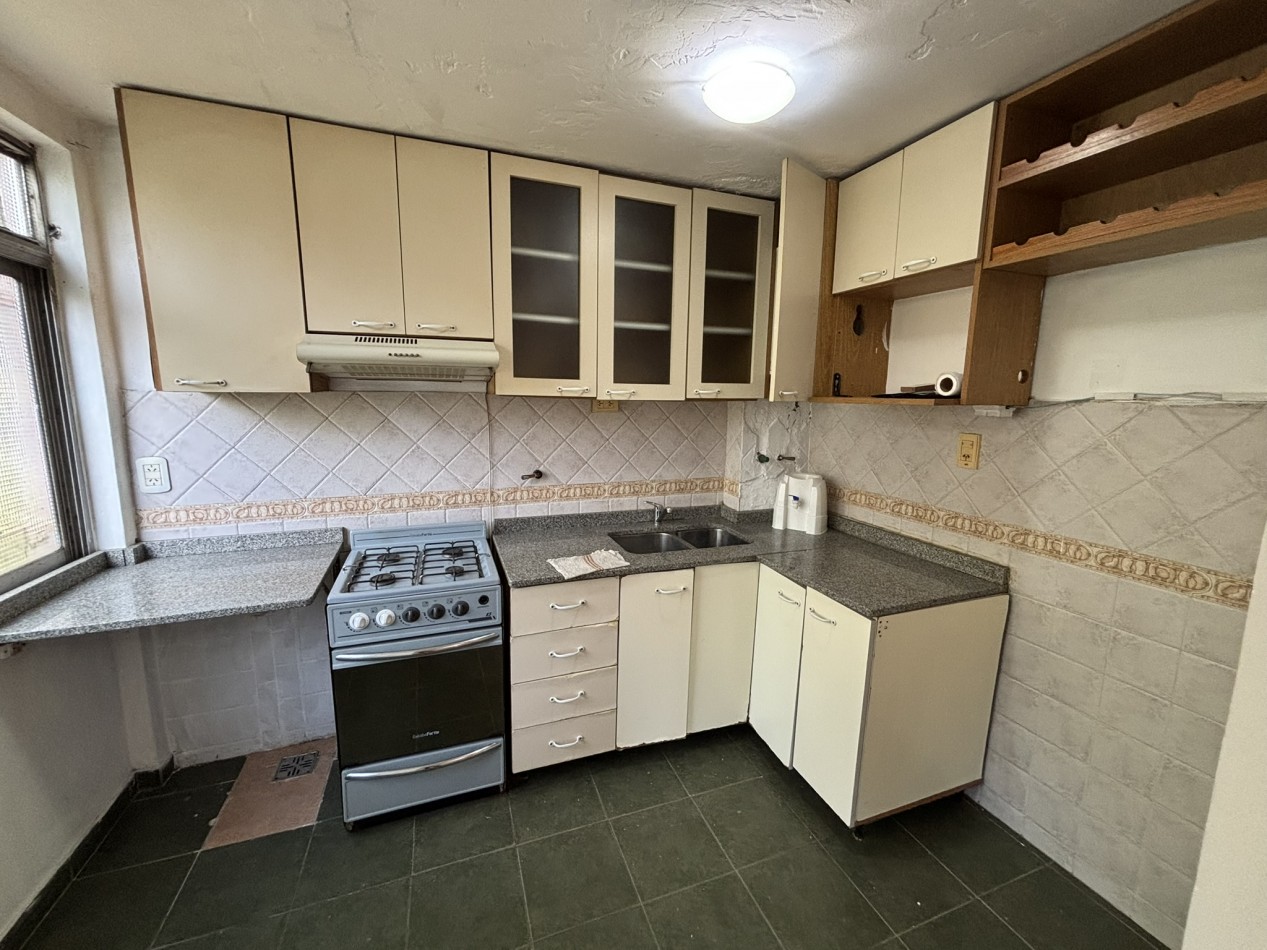 Departamento en alquiler de 2 dormitorios en Ciudad Evita