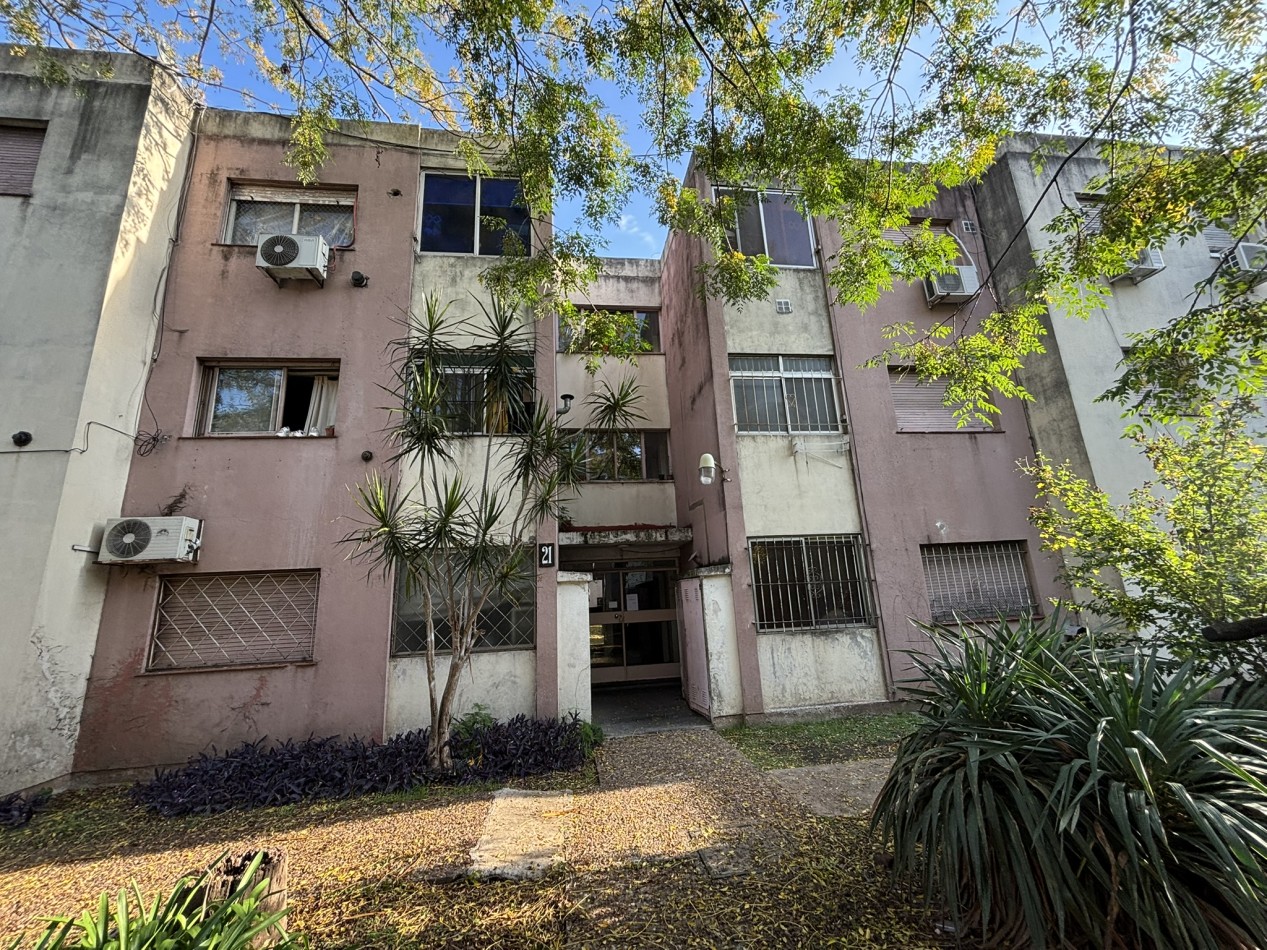 Departamento en alquiler de 2 dormitorios en Ciudad Evita