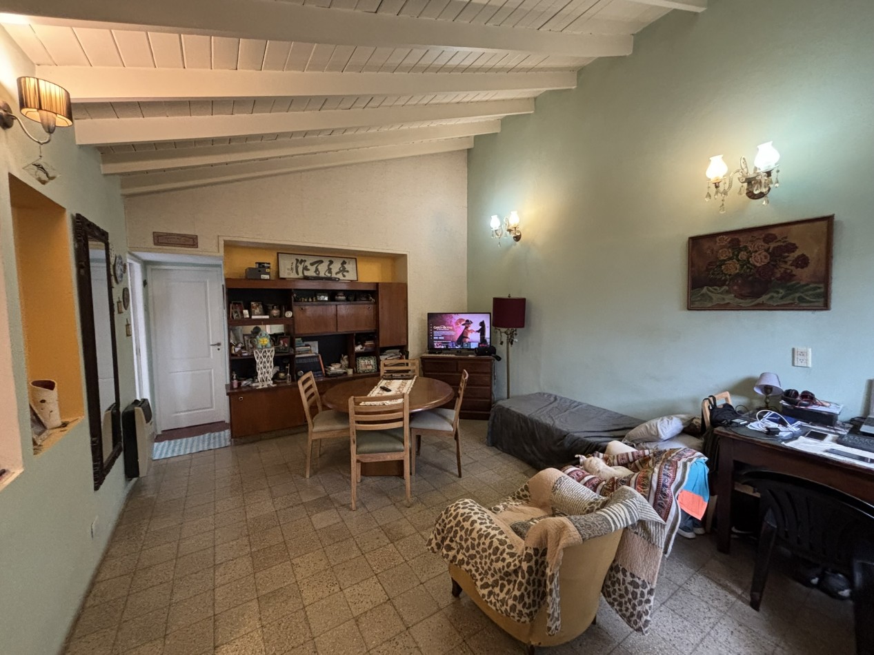 Chalet en Venta de 2 Ambientes en Rotonda - Ciudad Evita