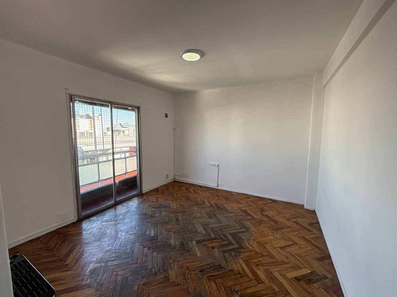 Departamento en Alquiler de 2 dormitorios, Almagro