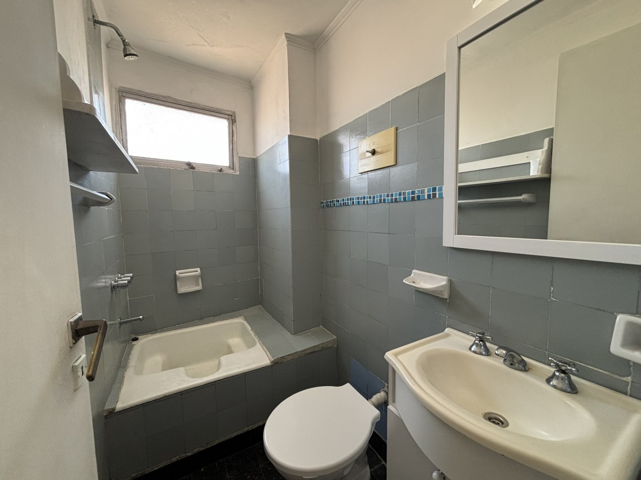 Departamento en Alquiler de 2 dormitorios, Almagro