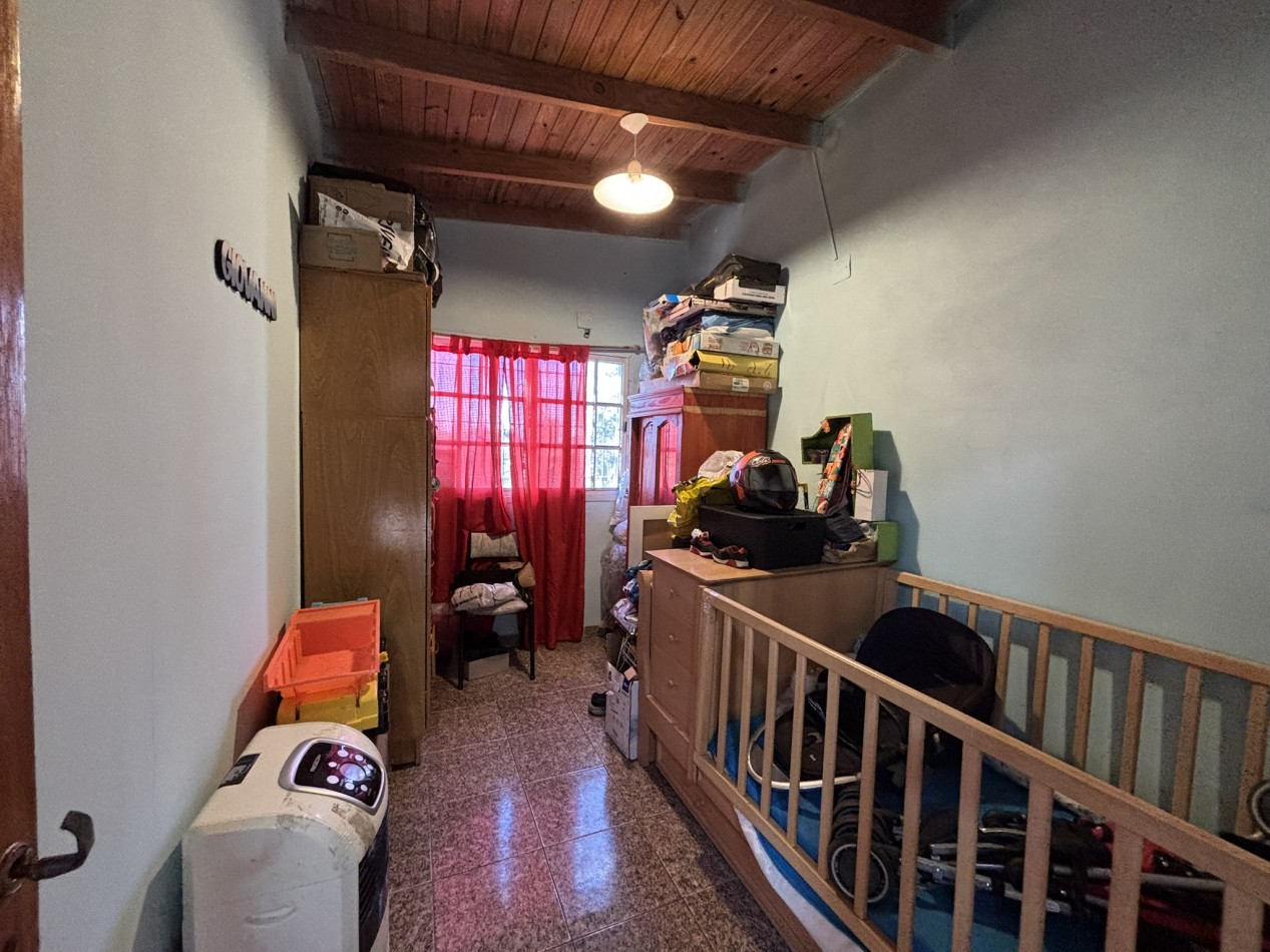 Casa 4 ambientes con departamento, San Justo
