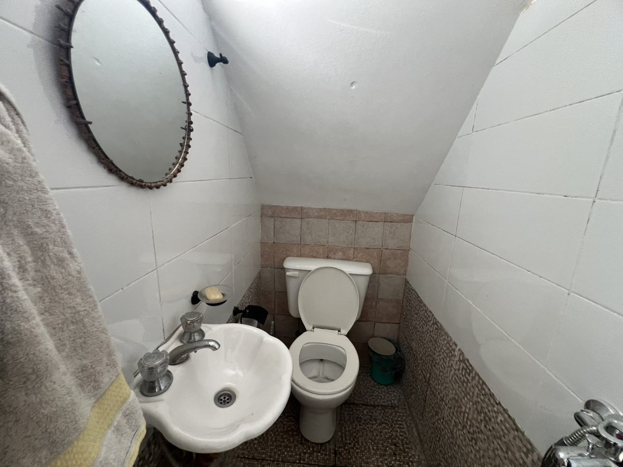 Chalet 7 ambientes, Circ. 2da - Ciudad Evita